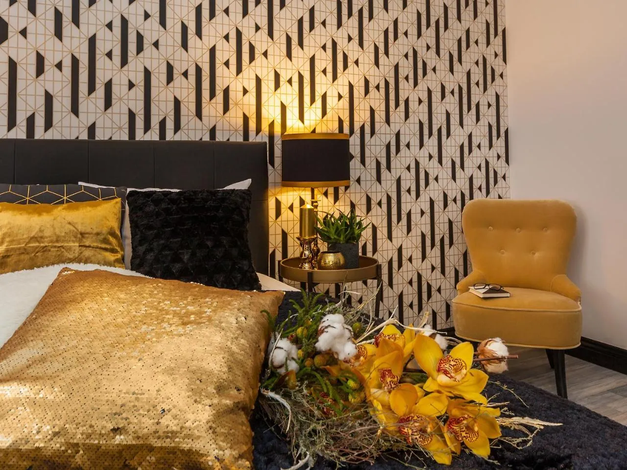 Golden Prague Rooms Otel